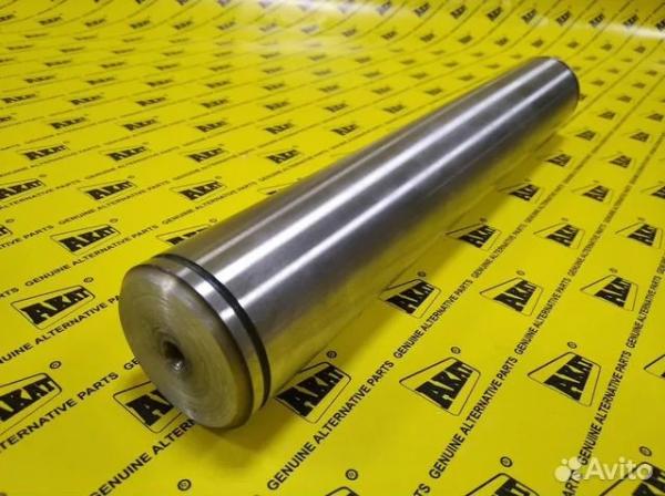 Палец Terex 3522698M2 — фото 2